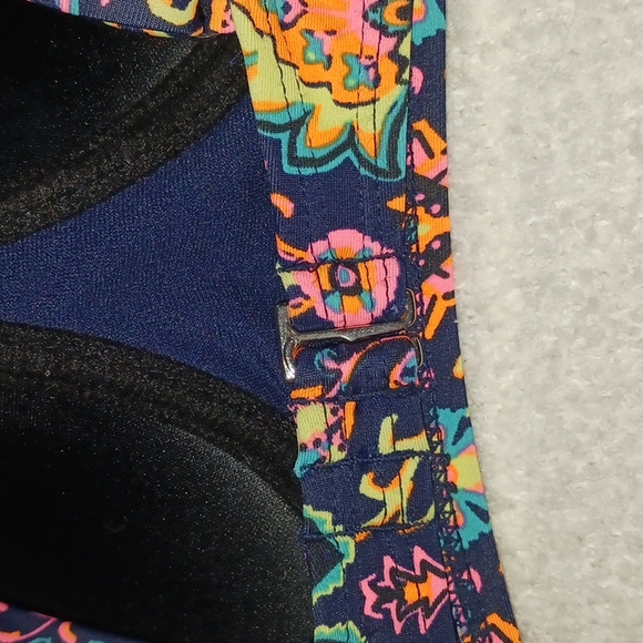 Xhilaration Push Up Swim Top - Picture 3 of 6